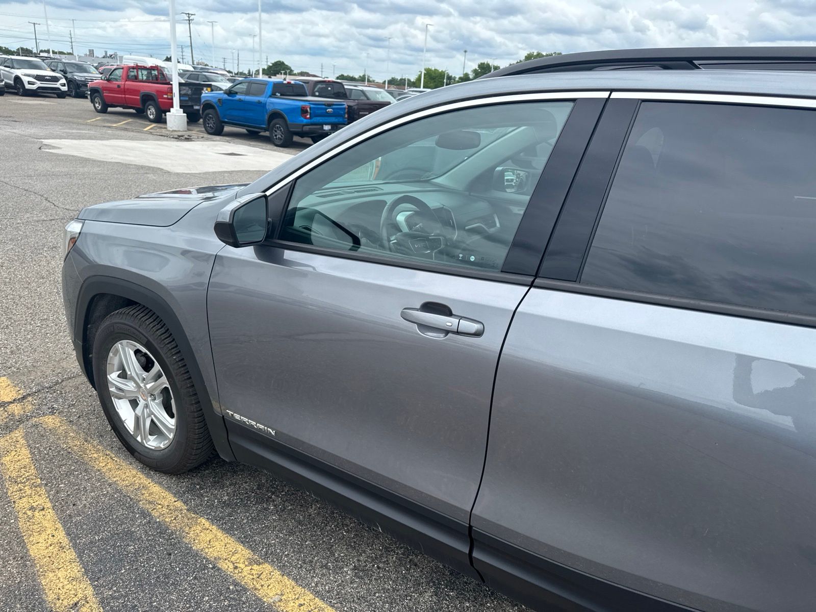 Thumbnail: 2019 GMC Terrain - 14