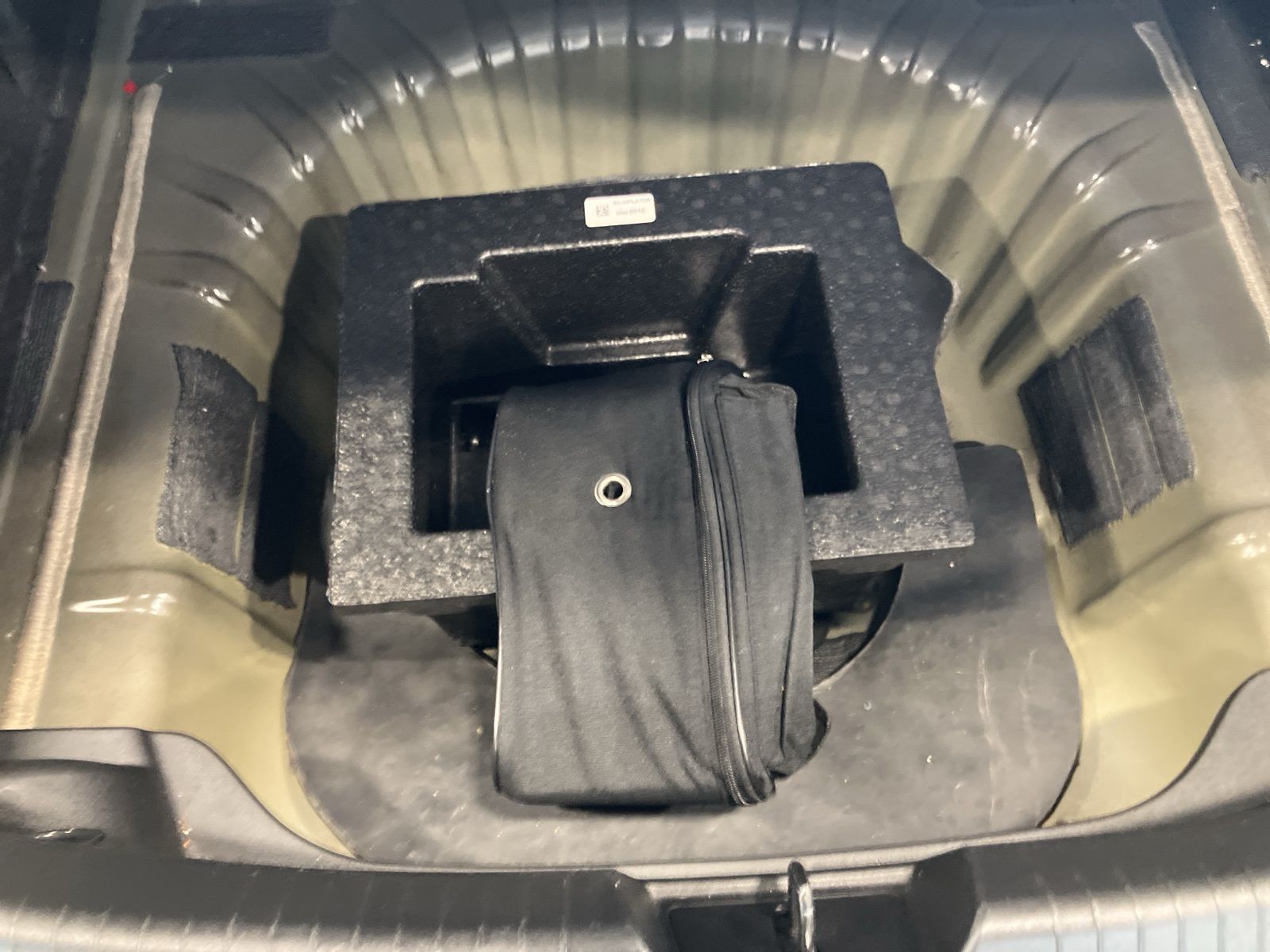 Thumbnail: 2019 Chevrolet Malibu - 30