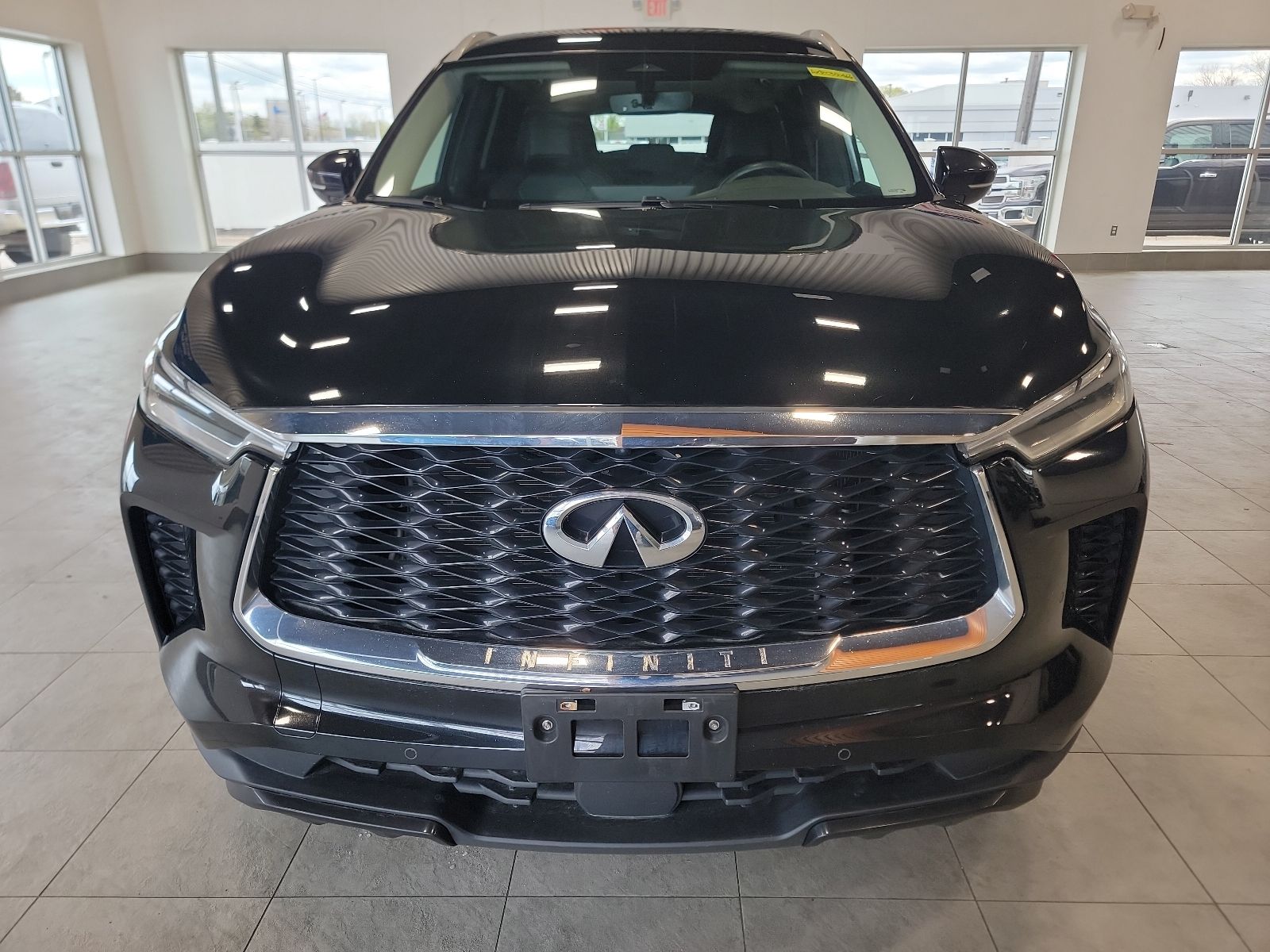 Thumbnail: 2024 INFINITI QX60 - 2