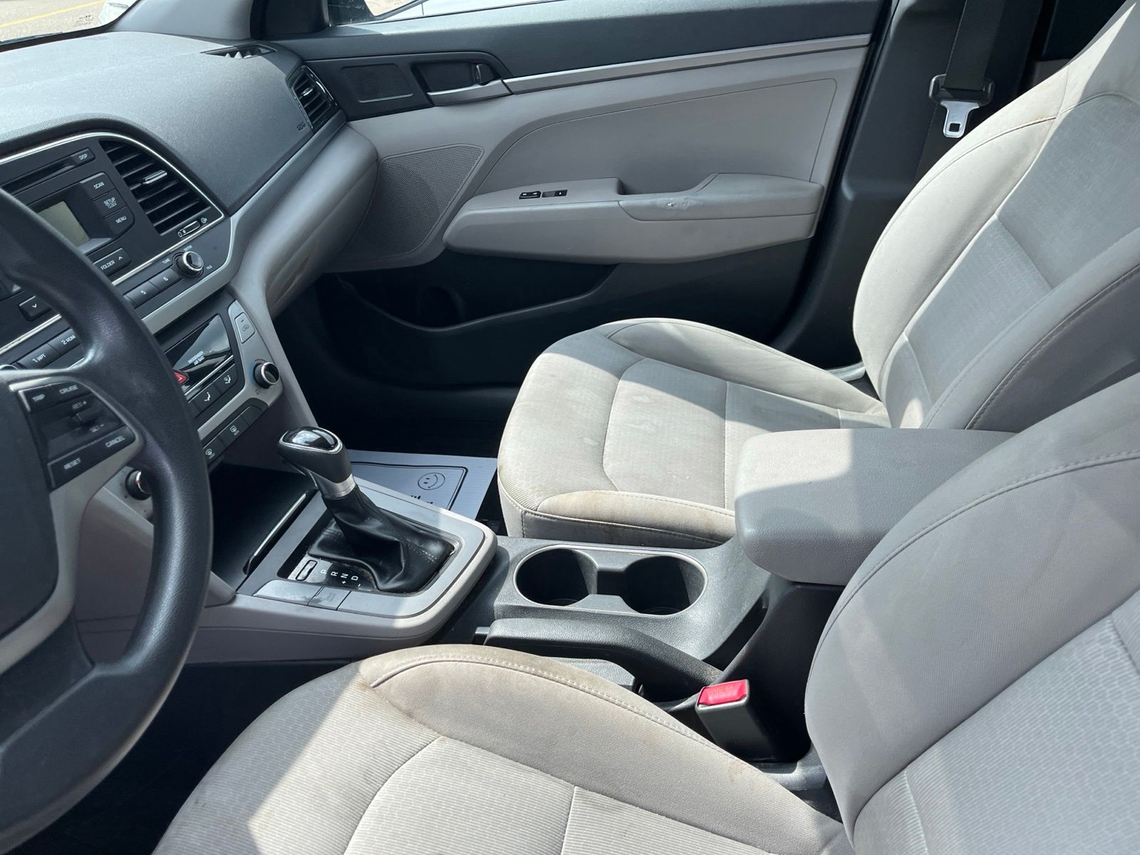 Thumbnail: 2018 Hyundai Elantra - 24