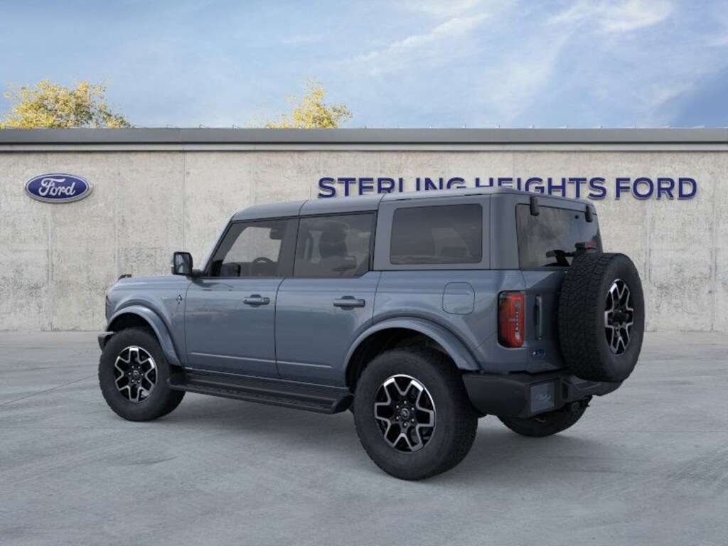New 2025 Ford Bronco Outer Banks SUV