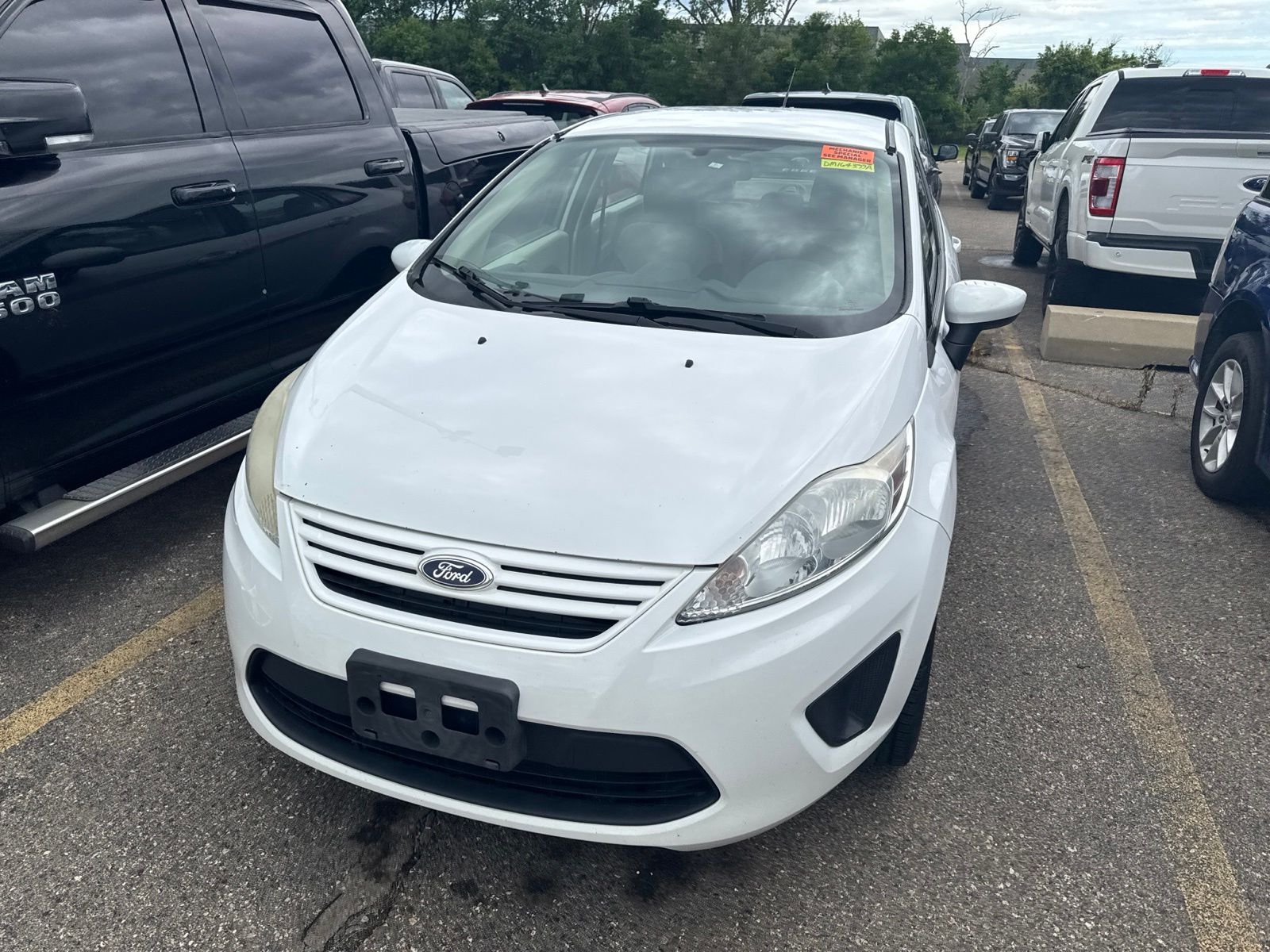 Thumbnail: 2013 Ford Fiesta - 20
