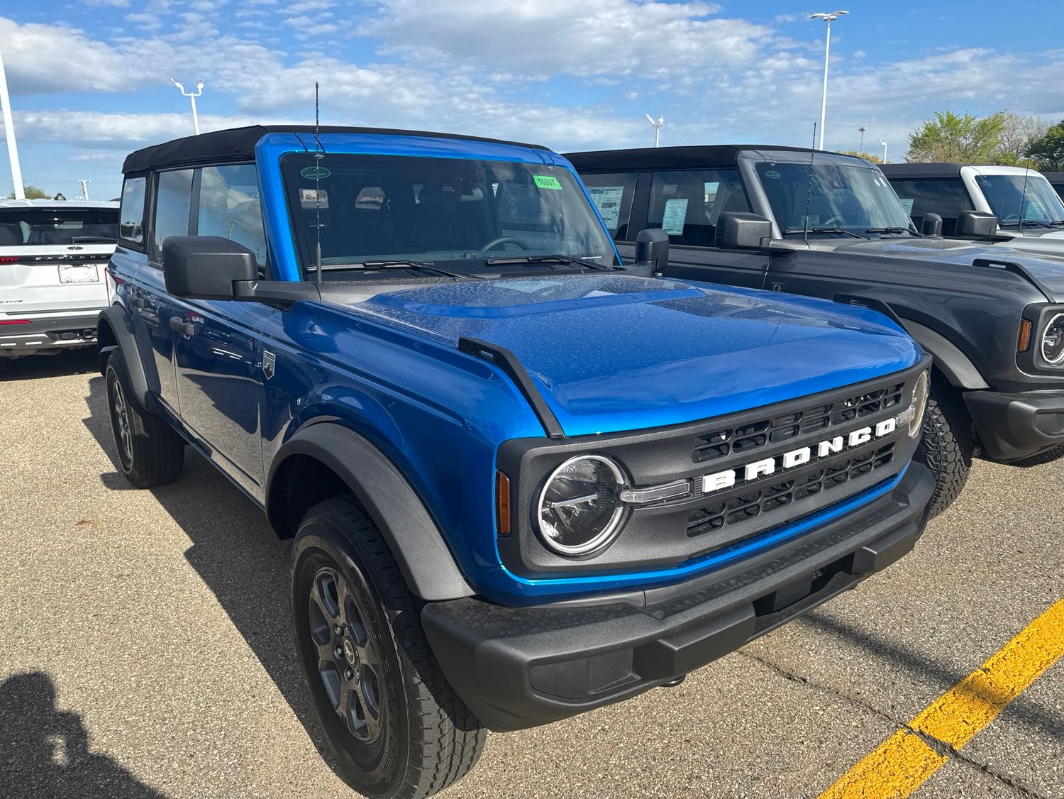 Thumbnail: 2026 Ford Bronco - 9