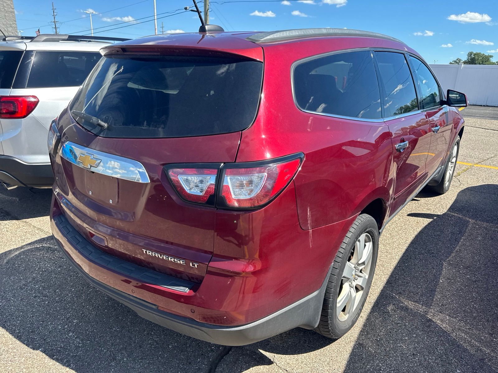 Thumbnail: 2016 Chevrolet Traverse - 9