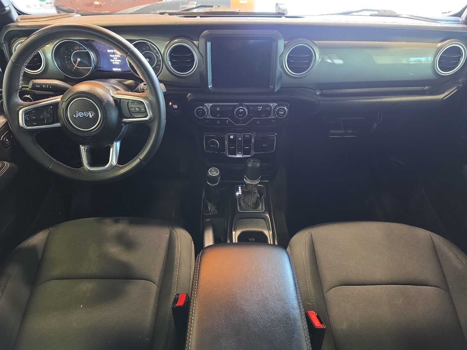 Thumbnail: 2023 Jeep Wrangler - 26