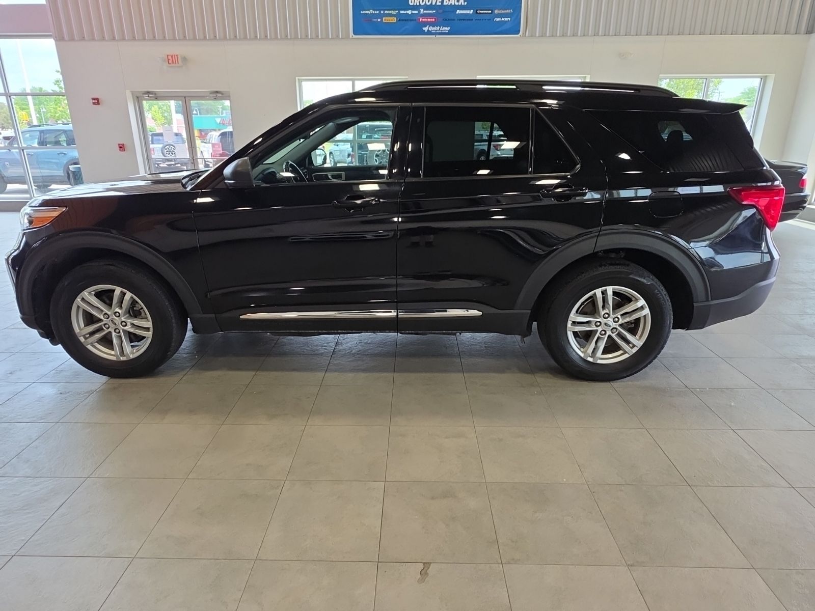 Thumbnail: 2021 Ford Explorer - 12
