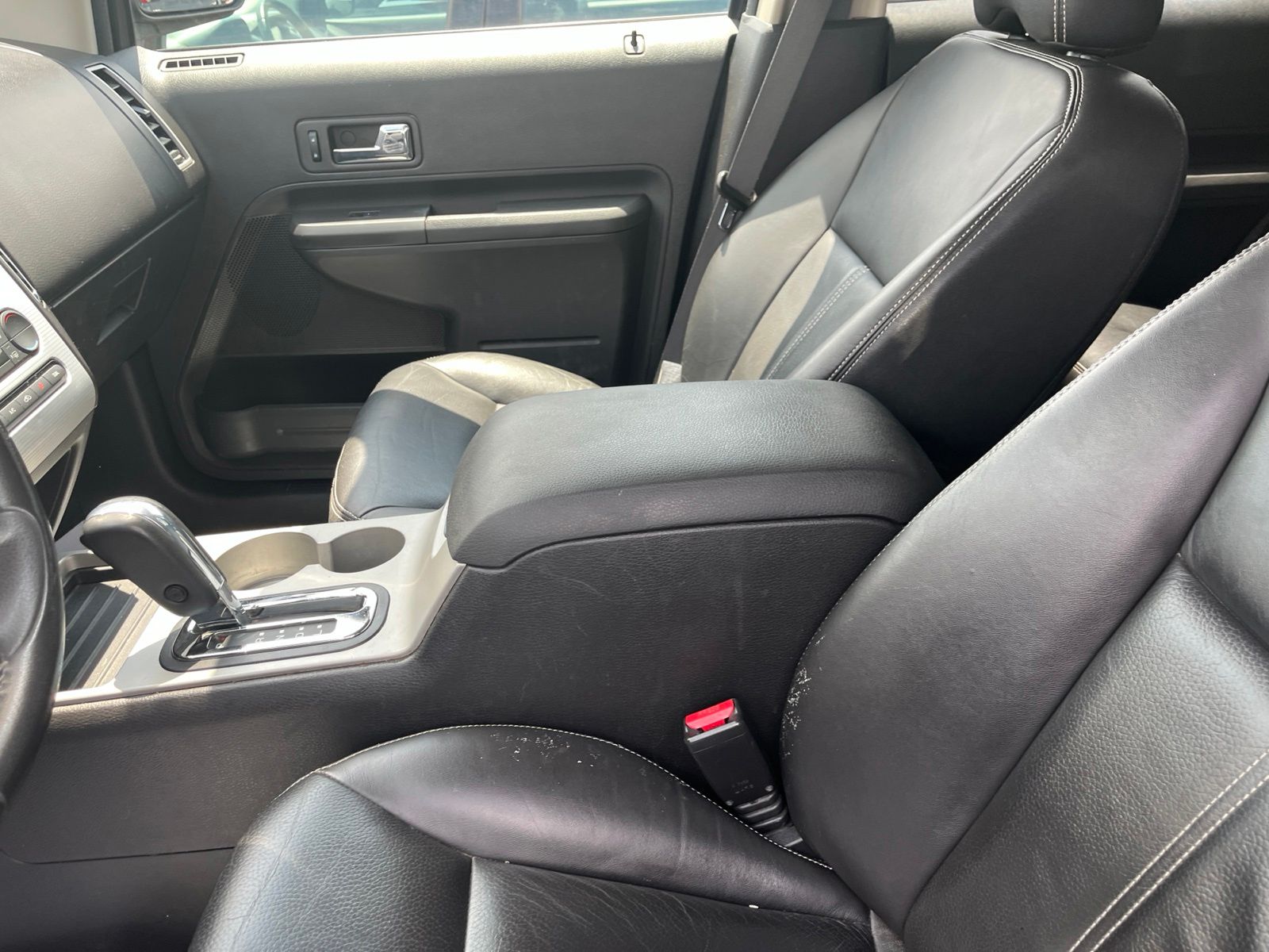 Thumbnail: 2007 Ford Edge - 23