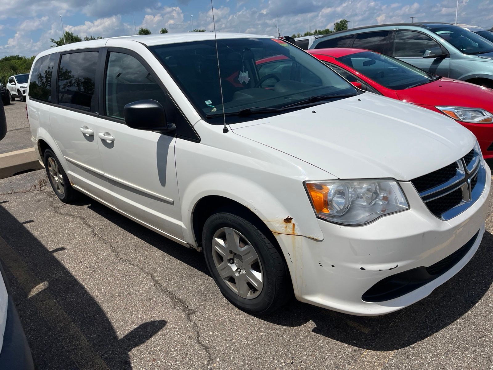 Thumbnail: 2013 Dodge Grand Caravan - 18