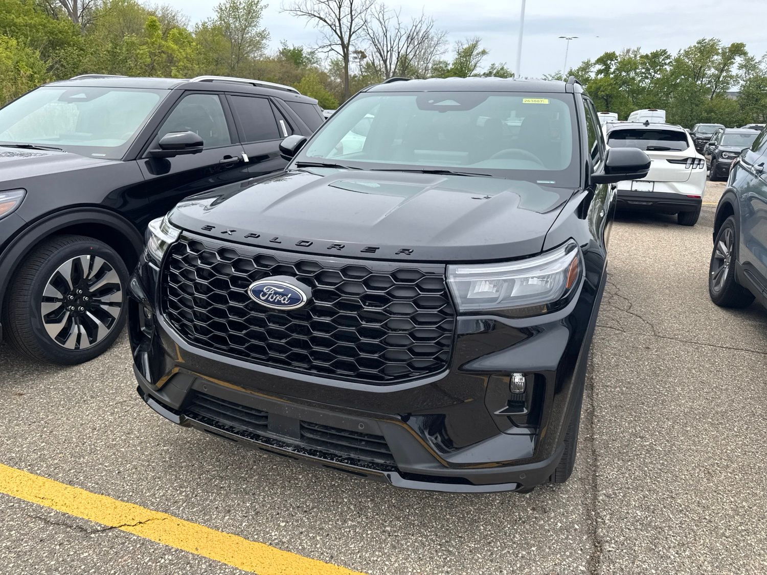 Thumbnail: 2026 Ford Explorer - 3