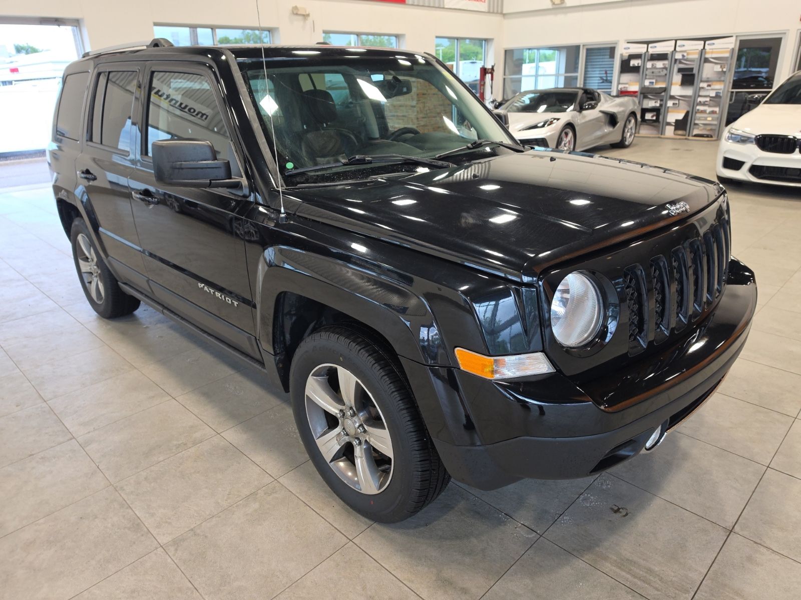 Thumbnail: 2017 Jeep Patriot - 5