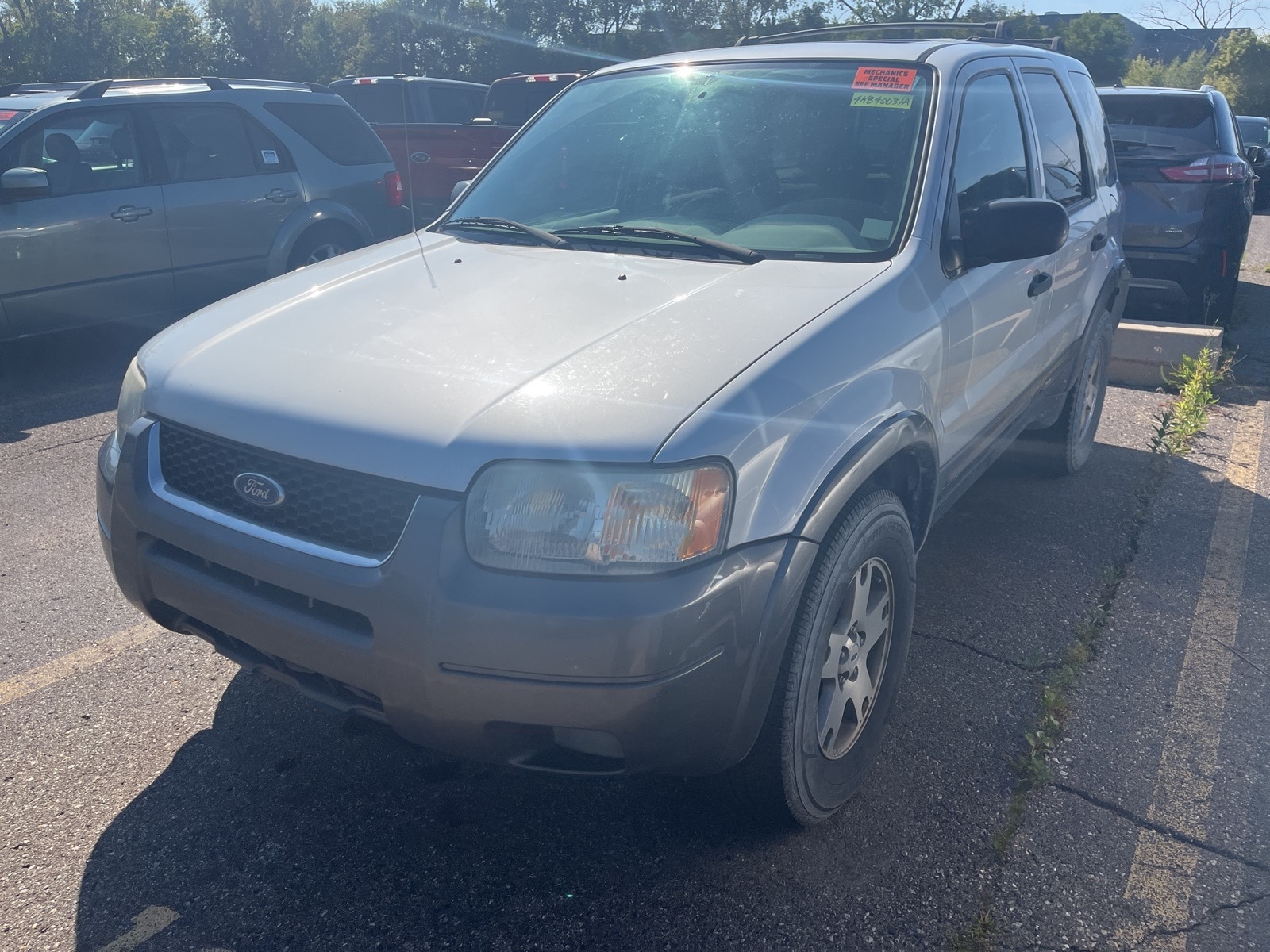 Used 2004 Ford Escape XLT with VIN 1FMYU931X4KB40031 for sale in Sterling Heights, MI