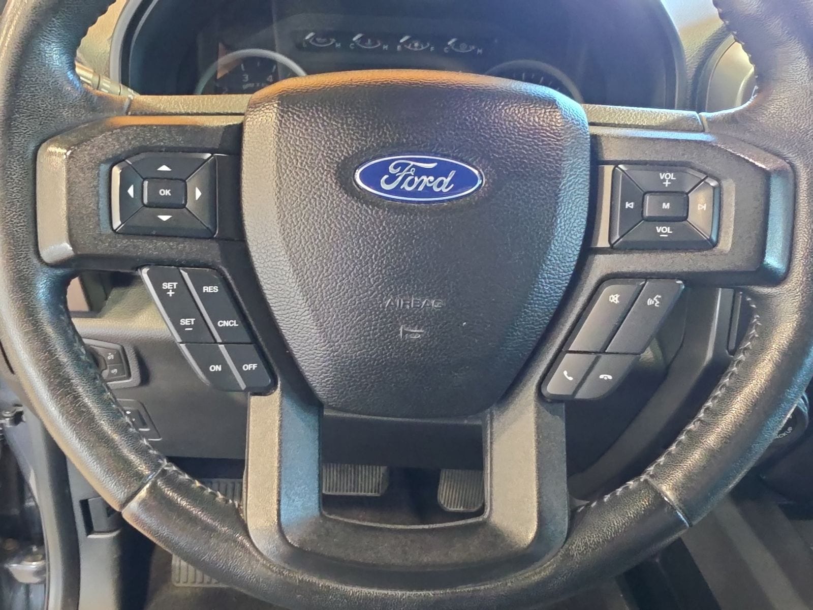 Thumbnail: 2018 Ford F-150 - 21