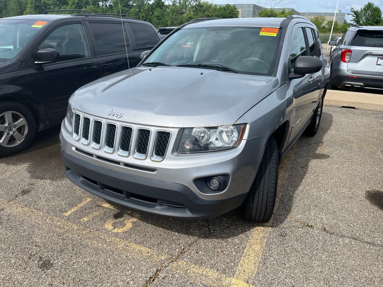 Thumbnail: 2016 Jeep Compass - 4