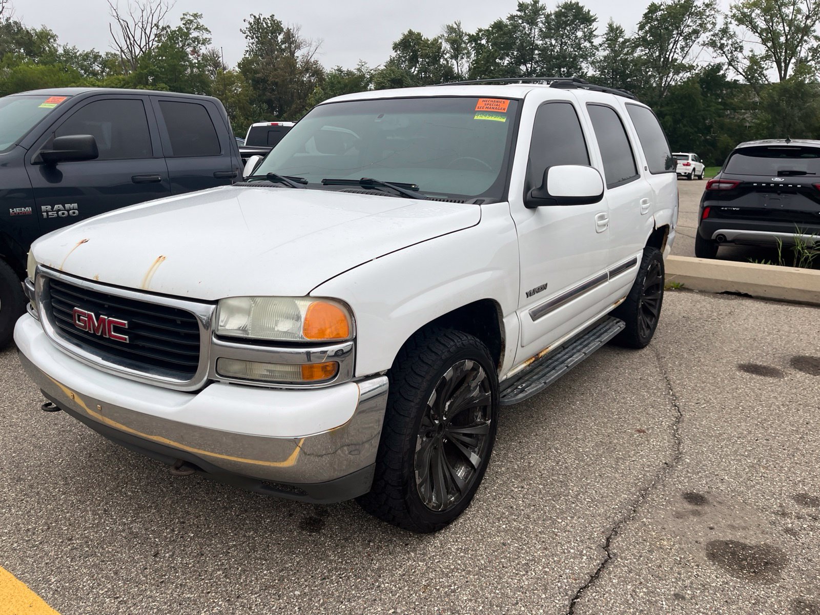 2004 GMC Yukon SLE