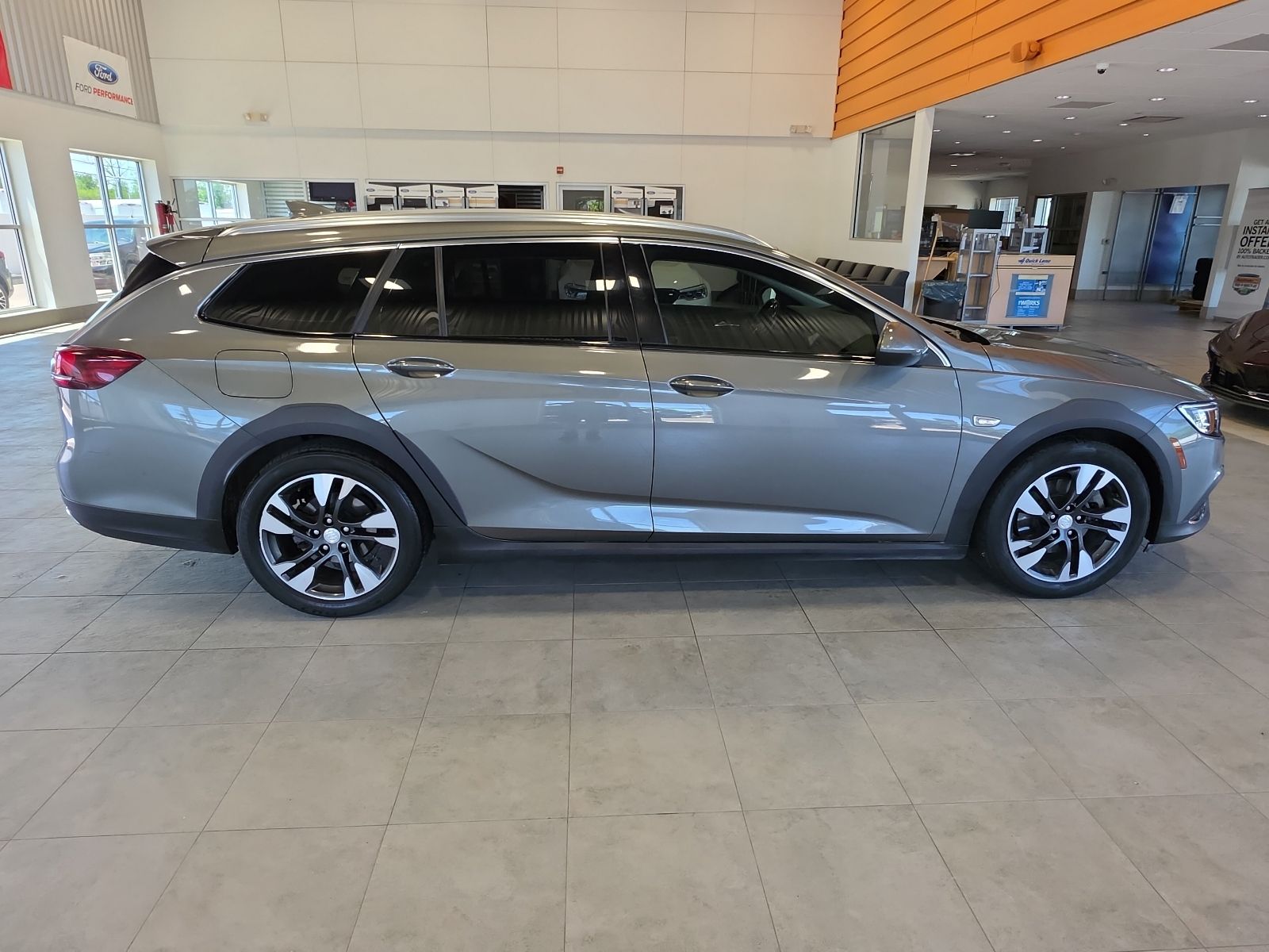 Thumbnail: 2019 Buick Regal - 6