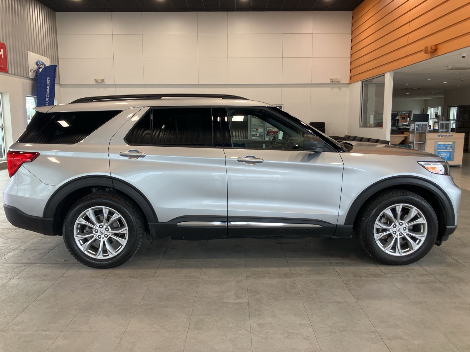 Thumbnail: 2020 Ford Explorer - 4