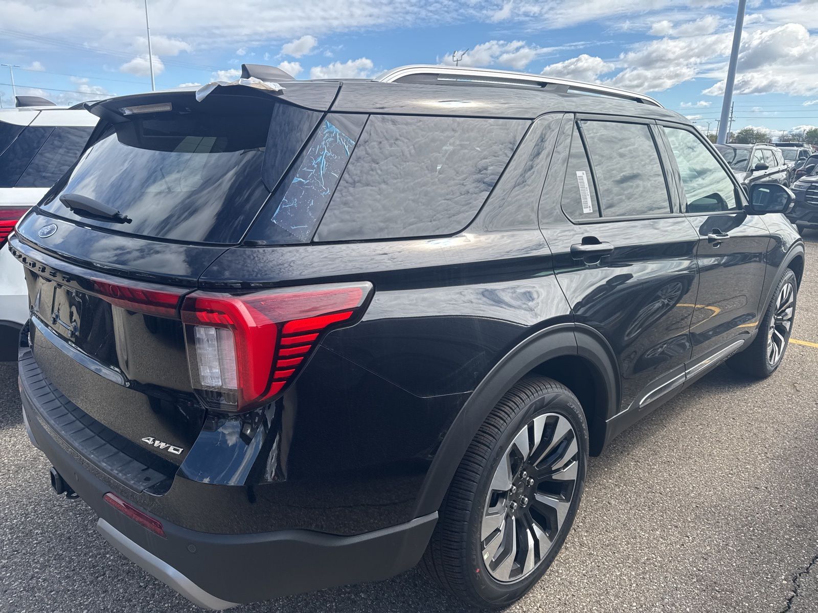 Thumbnail: 2026 Ford Explorer - 9