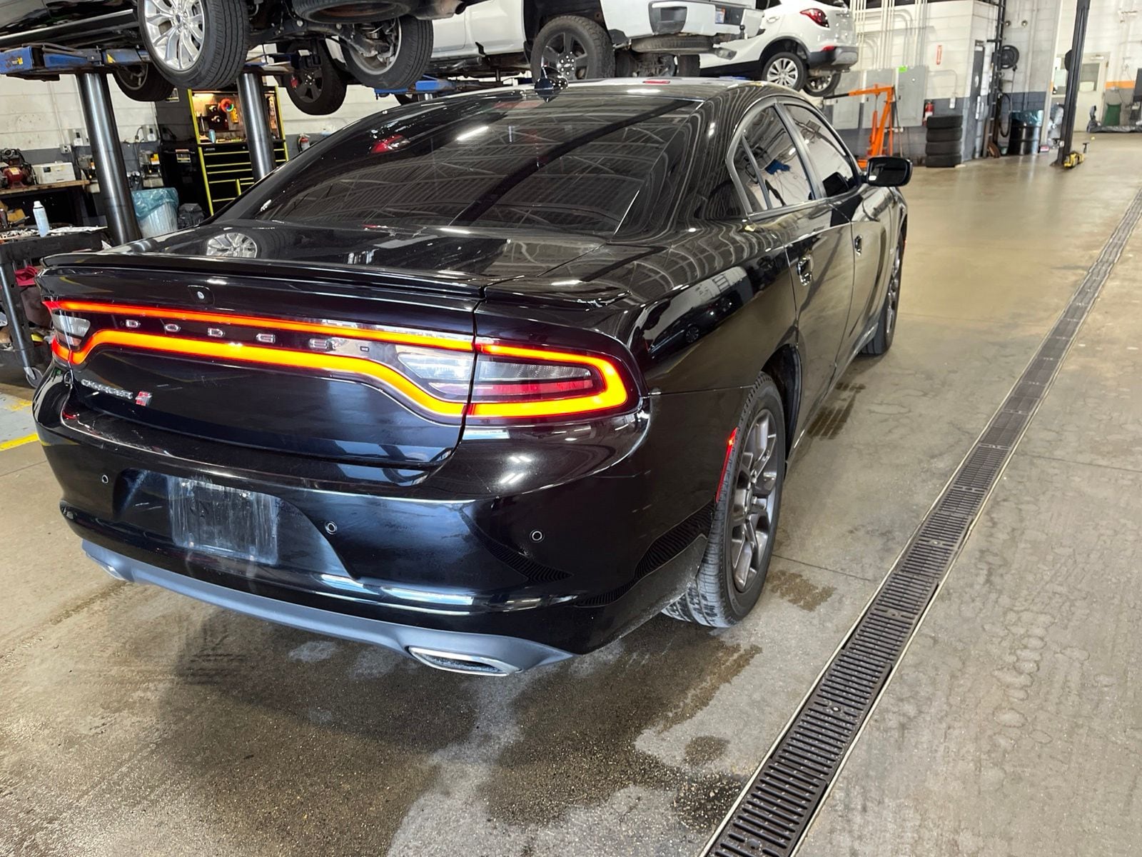 Thumbnail: 2018 Dodge Charger - 17