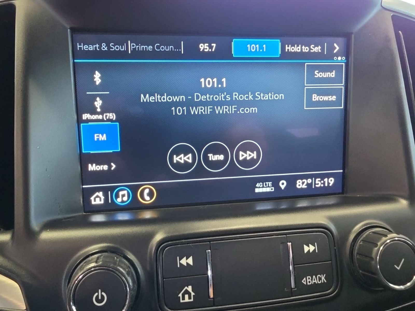 Thumbnail: 2021 GMC Terrain - 31
