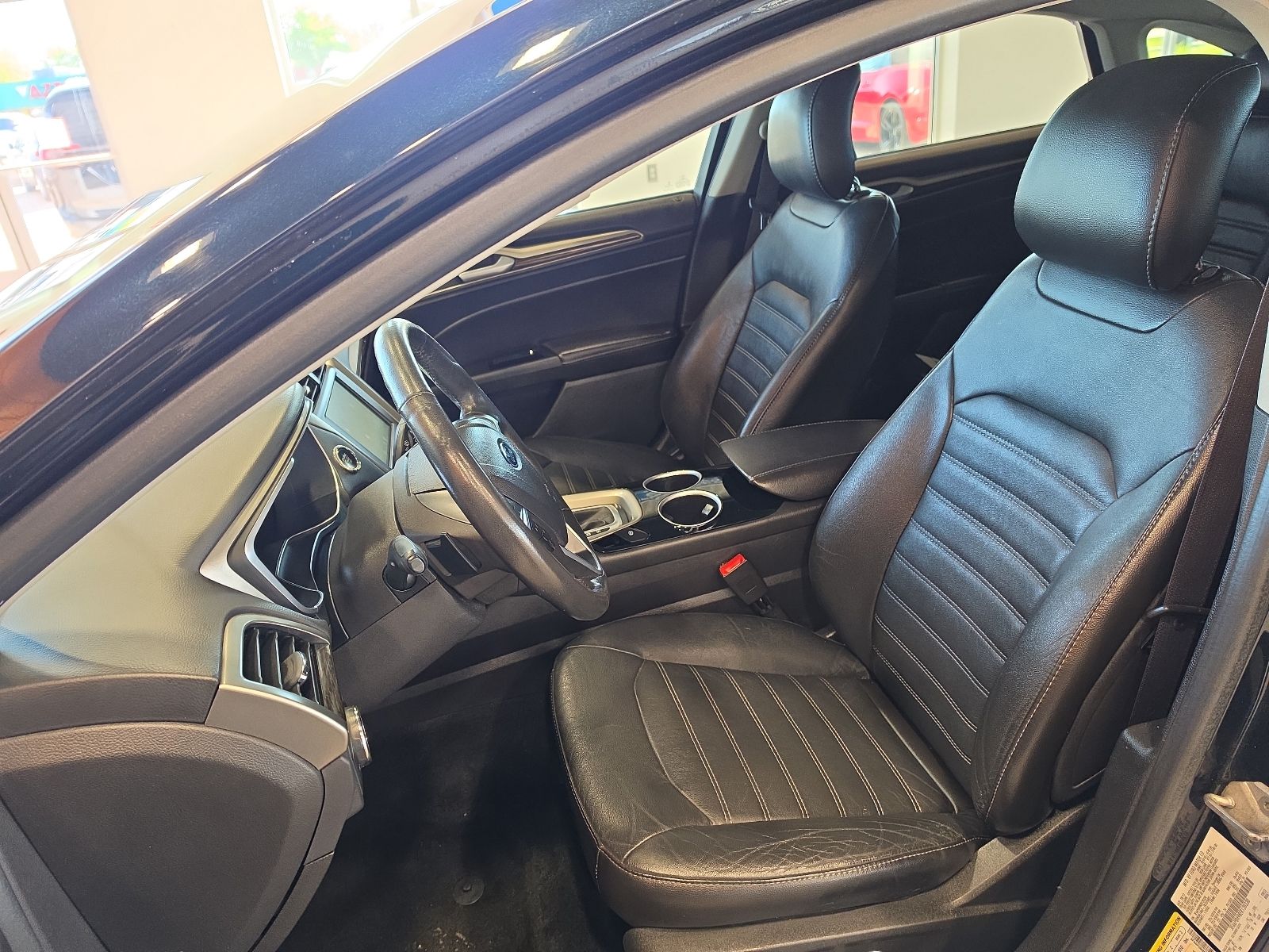 Thumbnail: 2014 Ford Fusion - 21