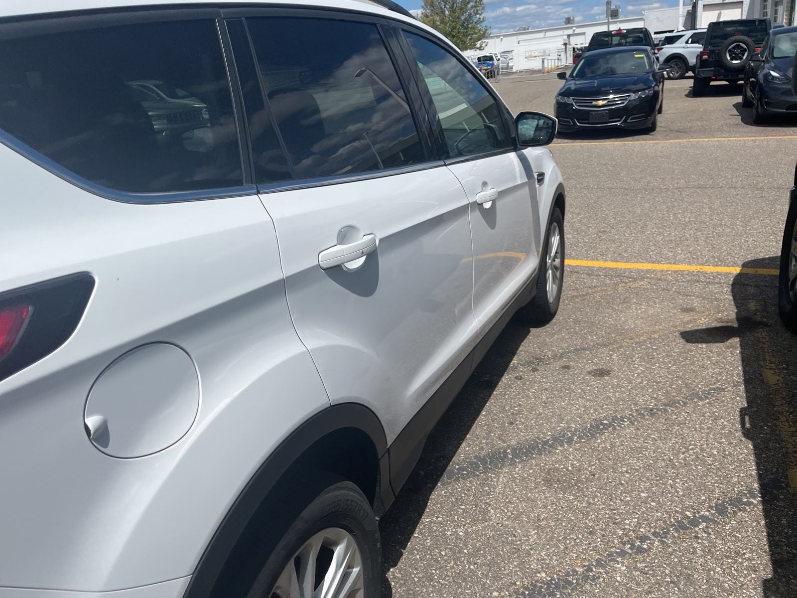 Thumbnail: 2018 Ford Escape - 15