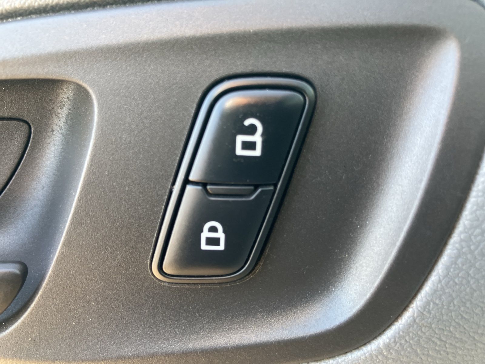 Thumbnail: 2017 Ford Transit Series - 12