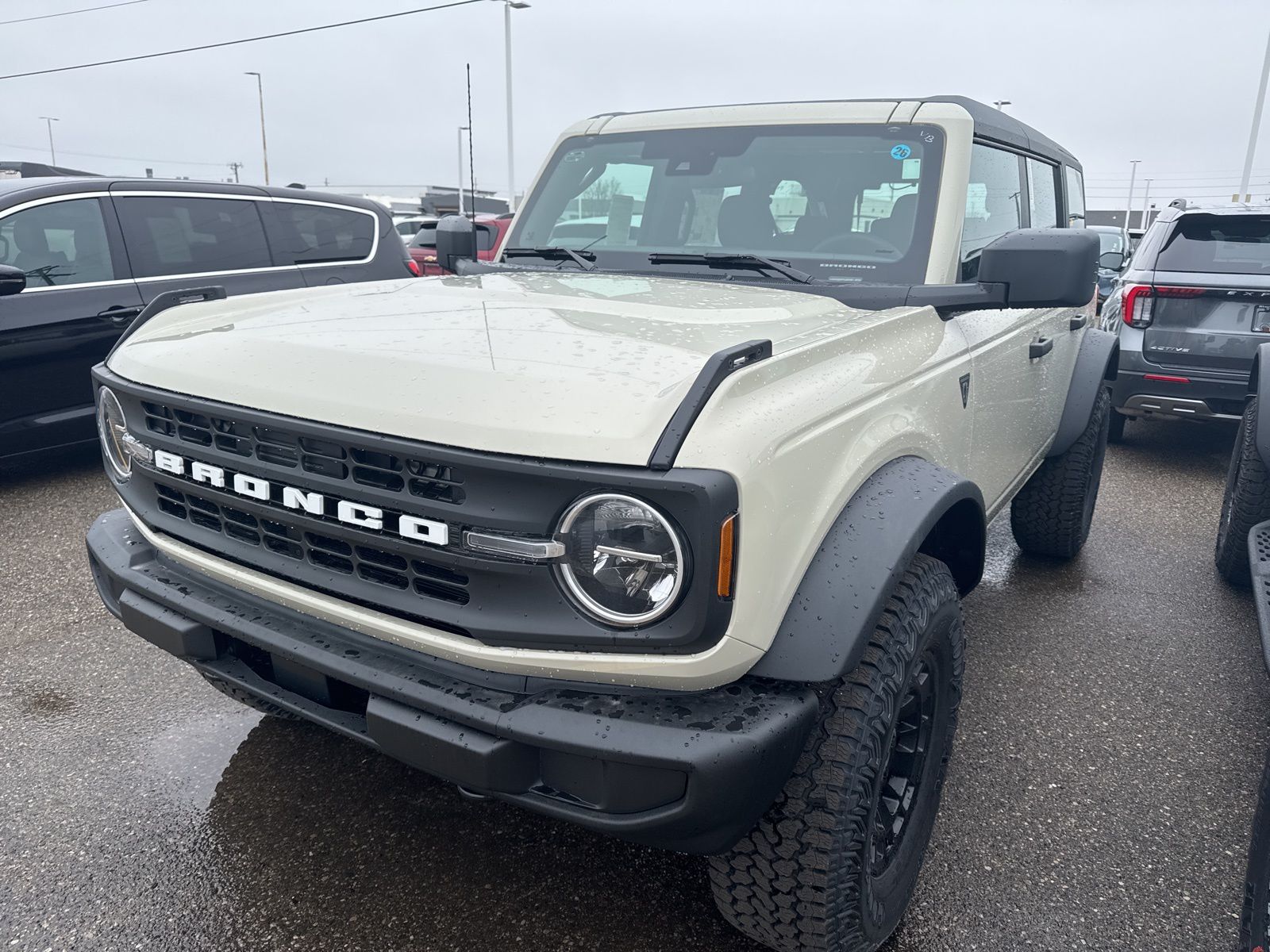 Thumbnail: 2026 Ford Bronco - 1
