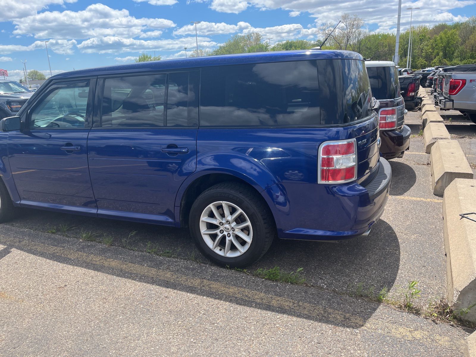 Thumbnail: 2013 Ford Flex - 9
