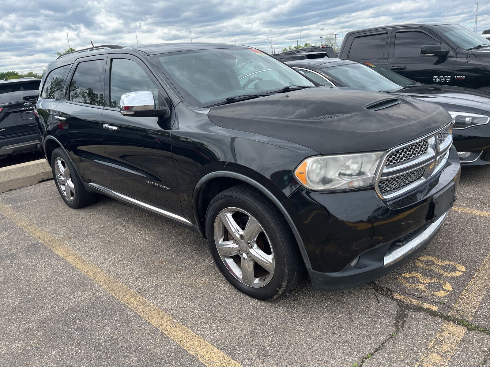 Thumbnail: 2011 Dodge Durango - 17