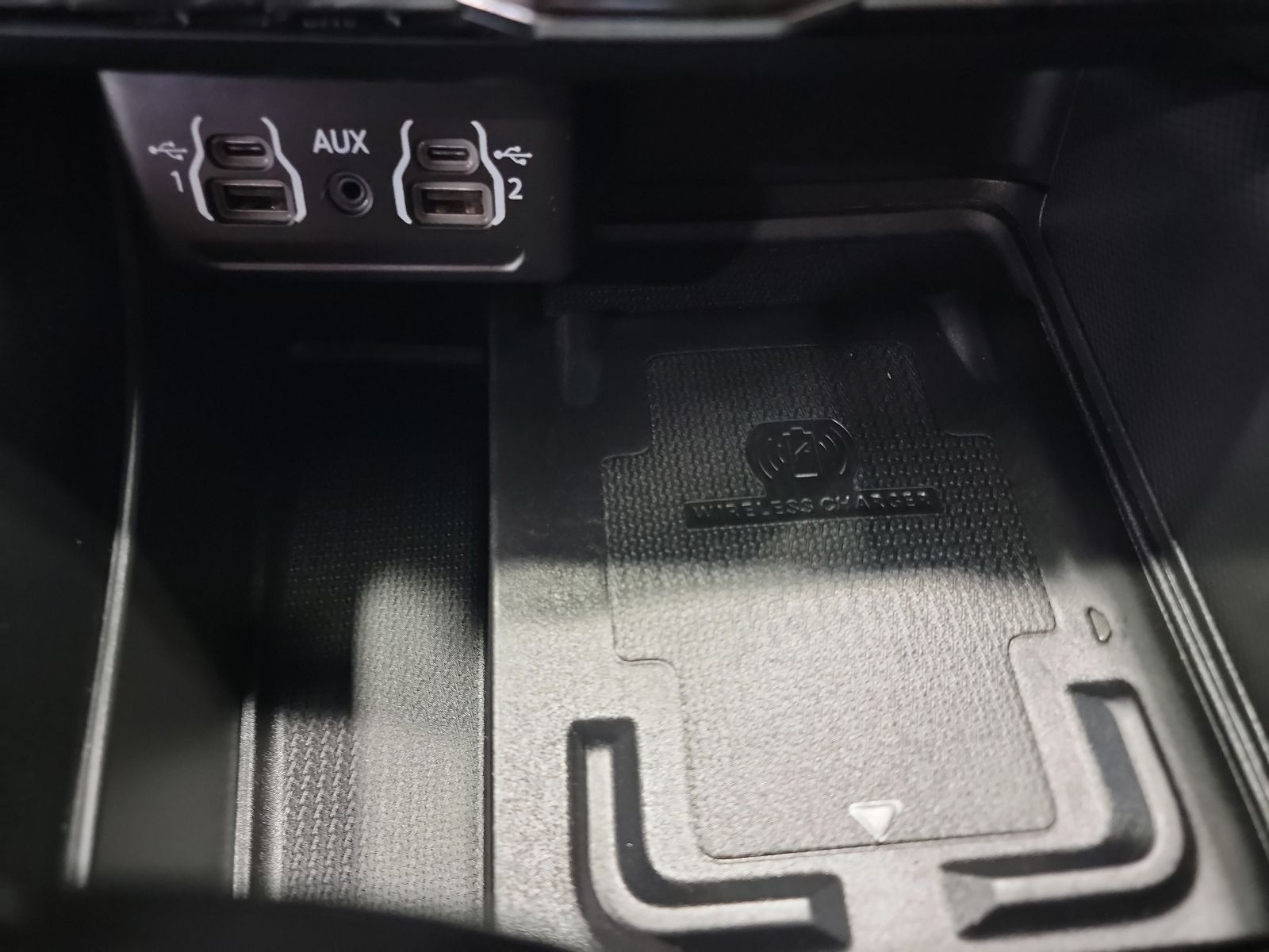 Thumbnail: 2021 Dodge Durango - 24