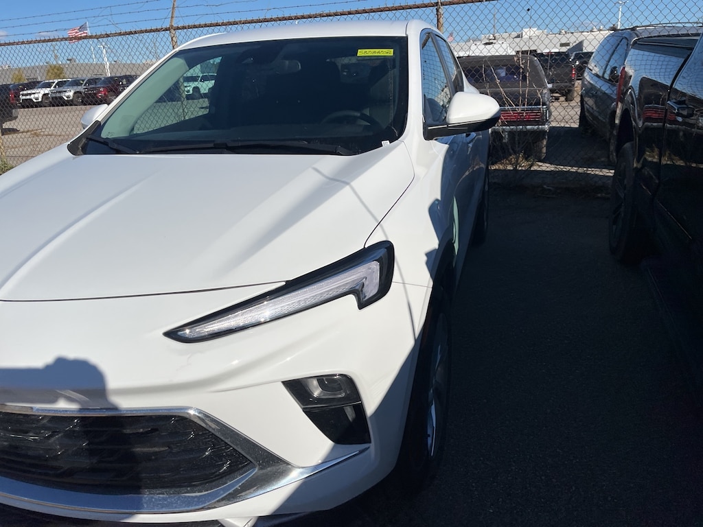 Used 2025 Buick Encore GX Preferred SUV