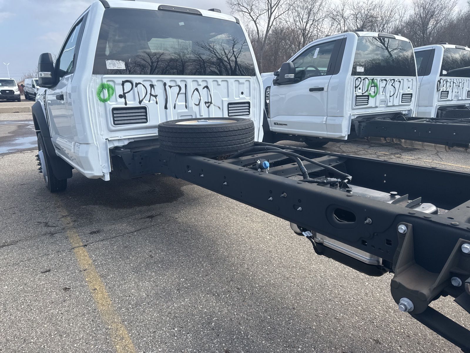 Thumbnail: 2023 Ford F-450 - 22