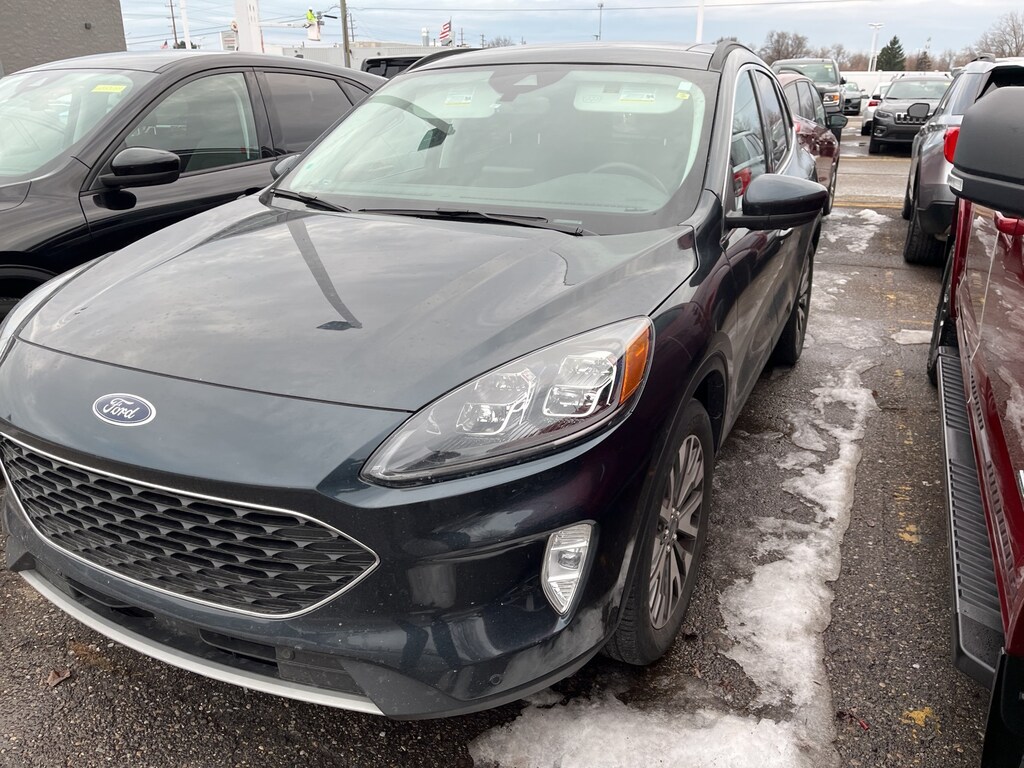 Used 2022 Ford Escape Titanium SUV
