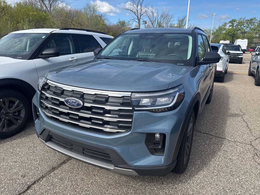 New 2026 Ford Explorer Active SUV