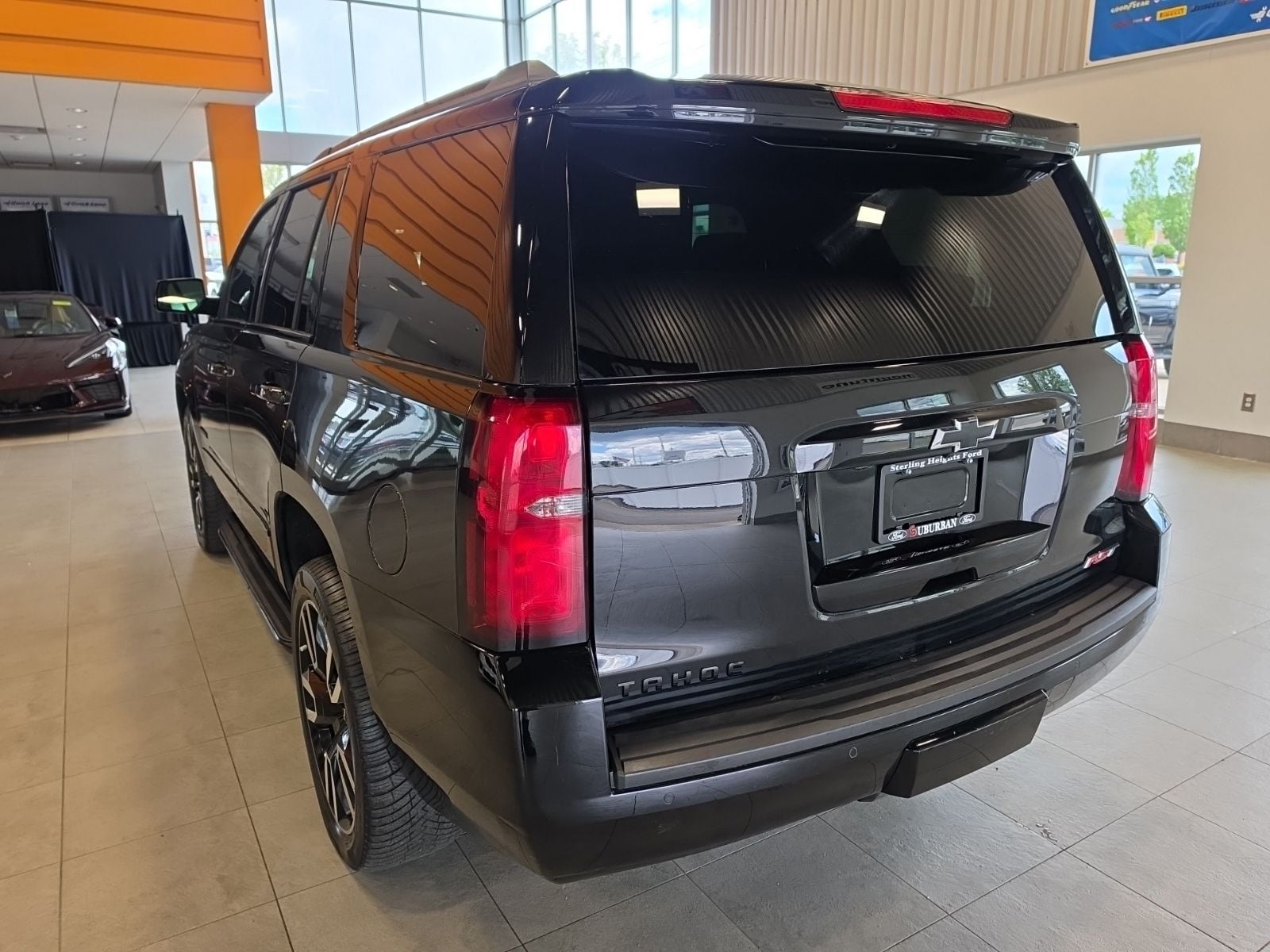Thumbnail: 2020 Chevrolet Tahoe - 10