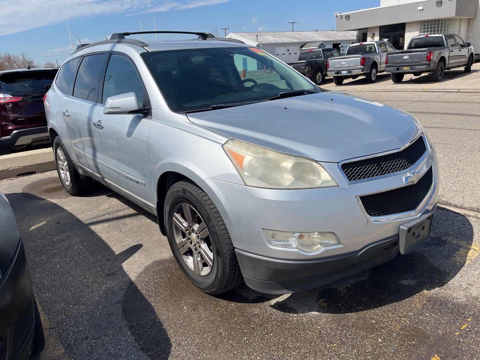 Thumbnail: 2009 Chevrolet Traverse - 18
