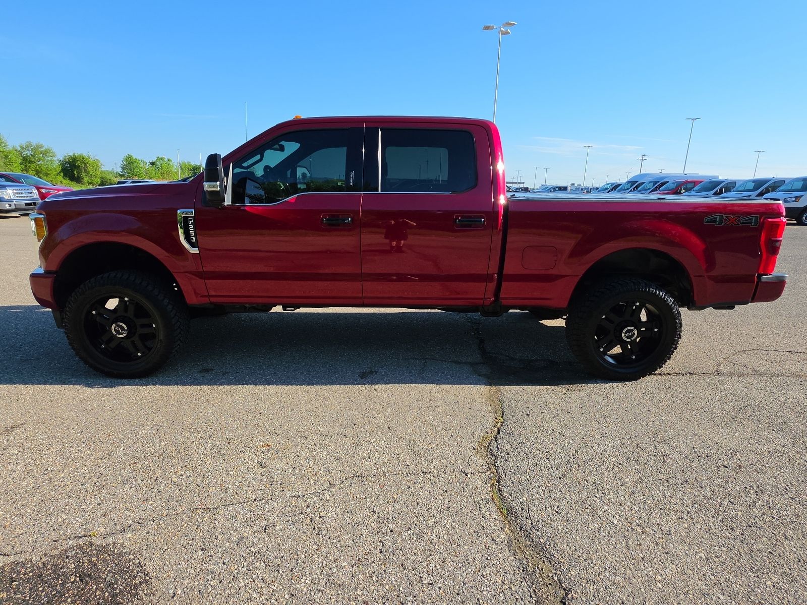 Thumbnail: 2017 Ford F-250 - 10