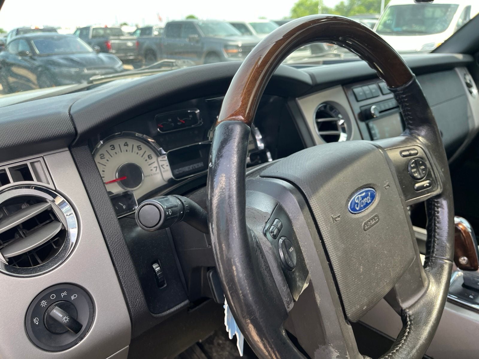 Thumbnail: 2010 Ford Expedition EL - 27