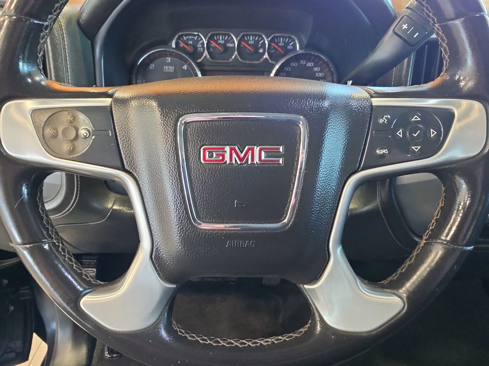 Thumbnail: 2015 GMC Sierra 1500 - 18