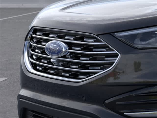 Thumbnail: 2024 Ford Edge - 17