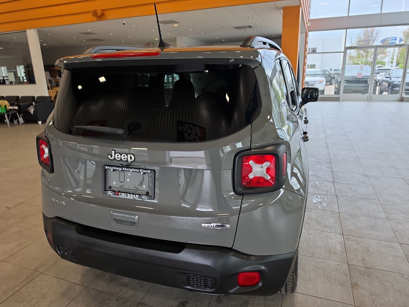 Thumbnail: 2019 Jeep Renegade - 6