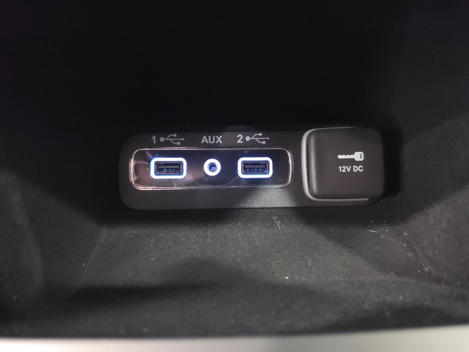 Thumbnail: 2021 Jeep Grand Cherokee - 23
