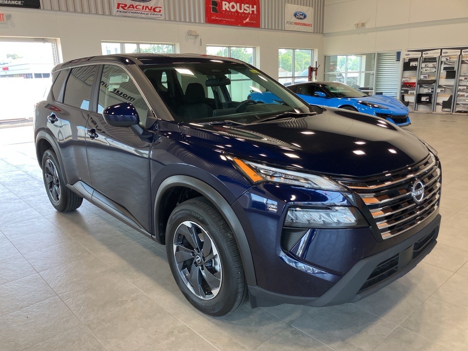 2024 Nissan Rogue SV photo 3