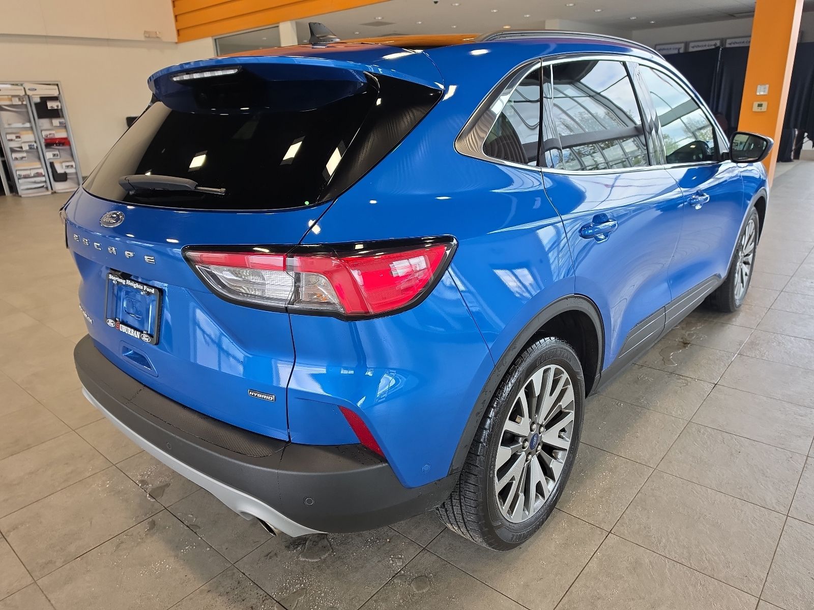 Thumbnail: 2021 Ford Escape - 6