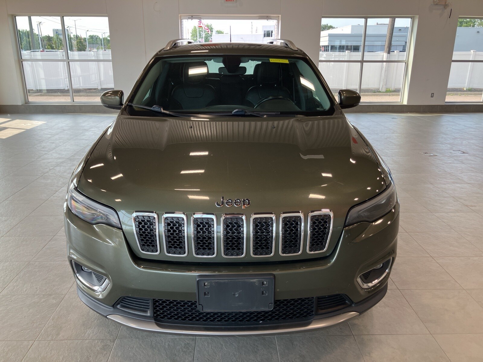 2020 Jeep Cherokee Limited photo 2