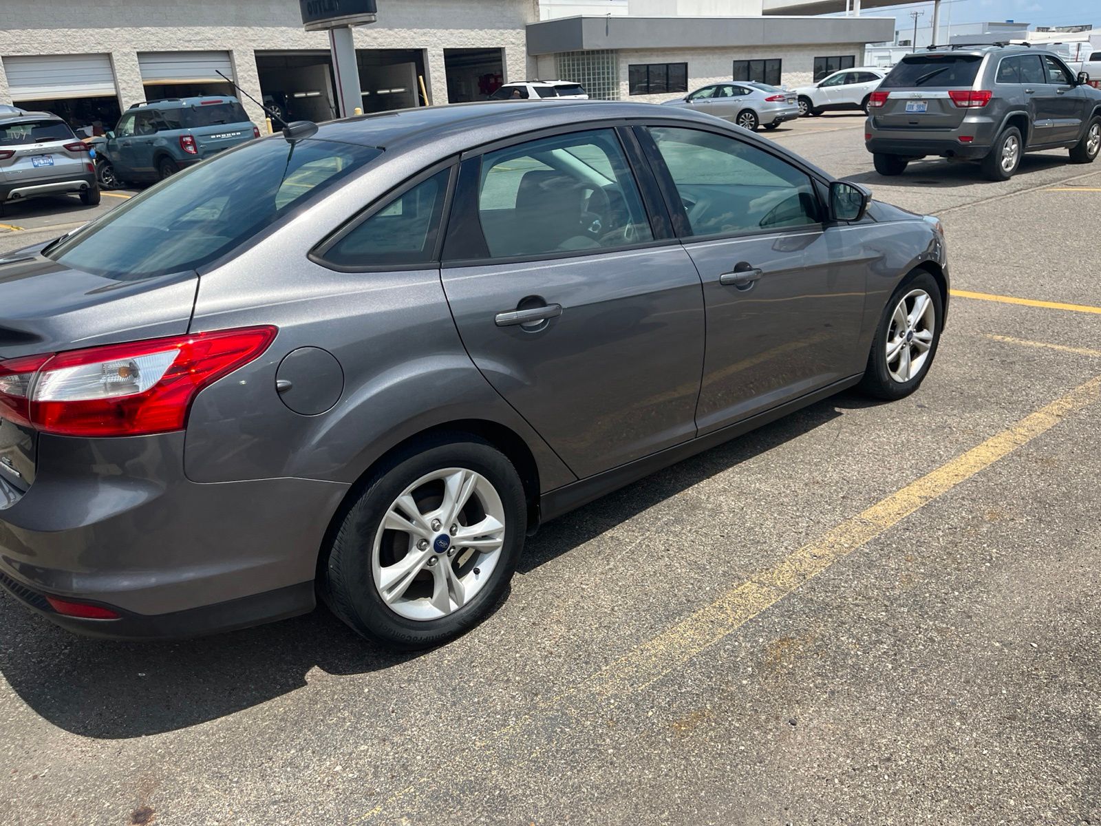 Thumbnail: 2014 Ford Focus - 16