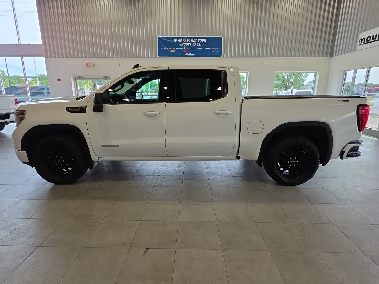 Thumbnail: 2021 GMC Sierra 1500 - 12