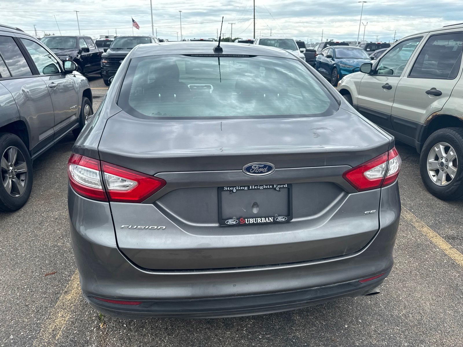 Thumbnail: 2014 Ford Fusion - 14