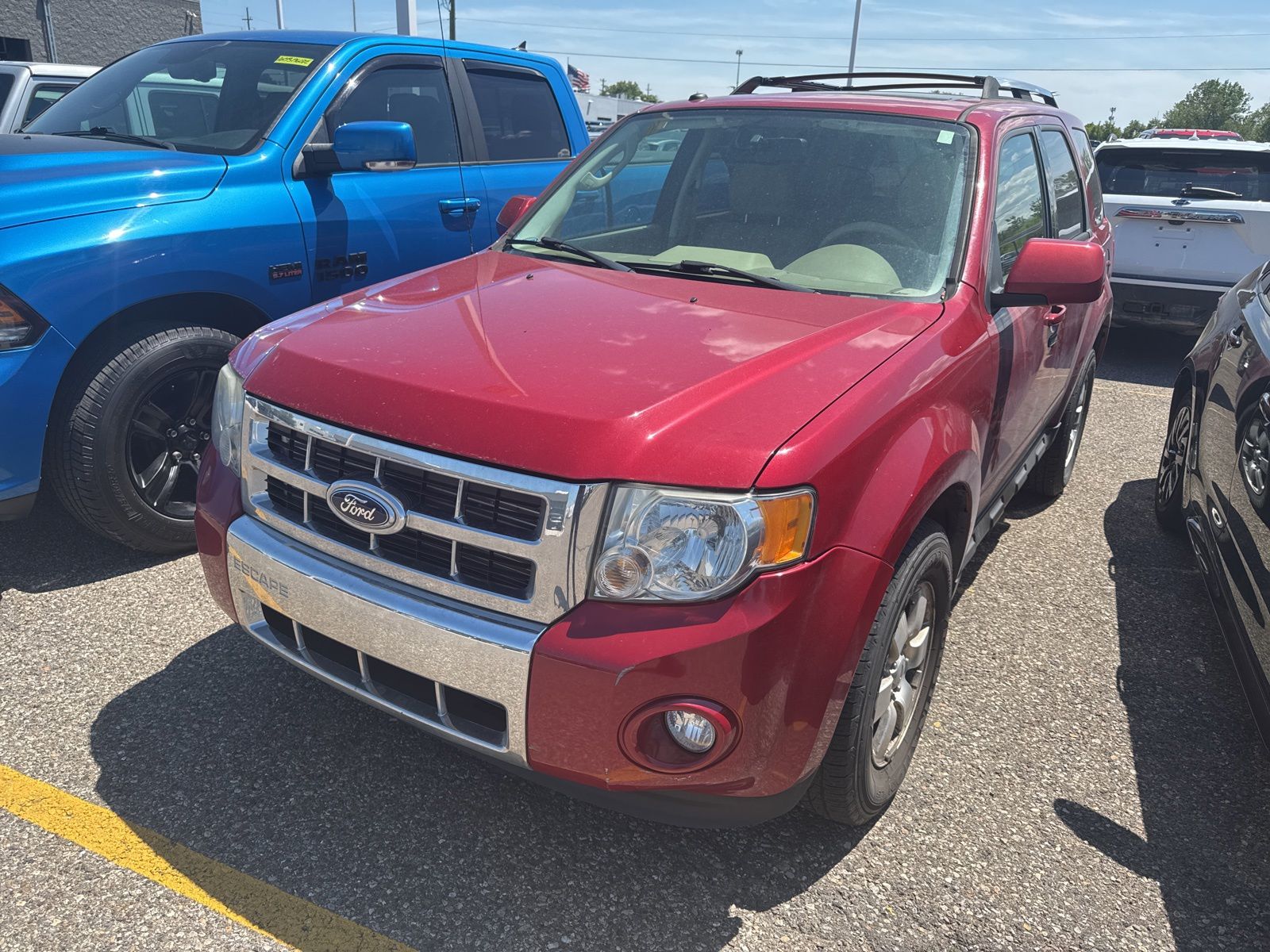 Thumbnail: 2011 Ford Escape - 2