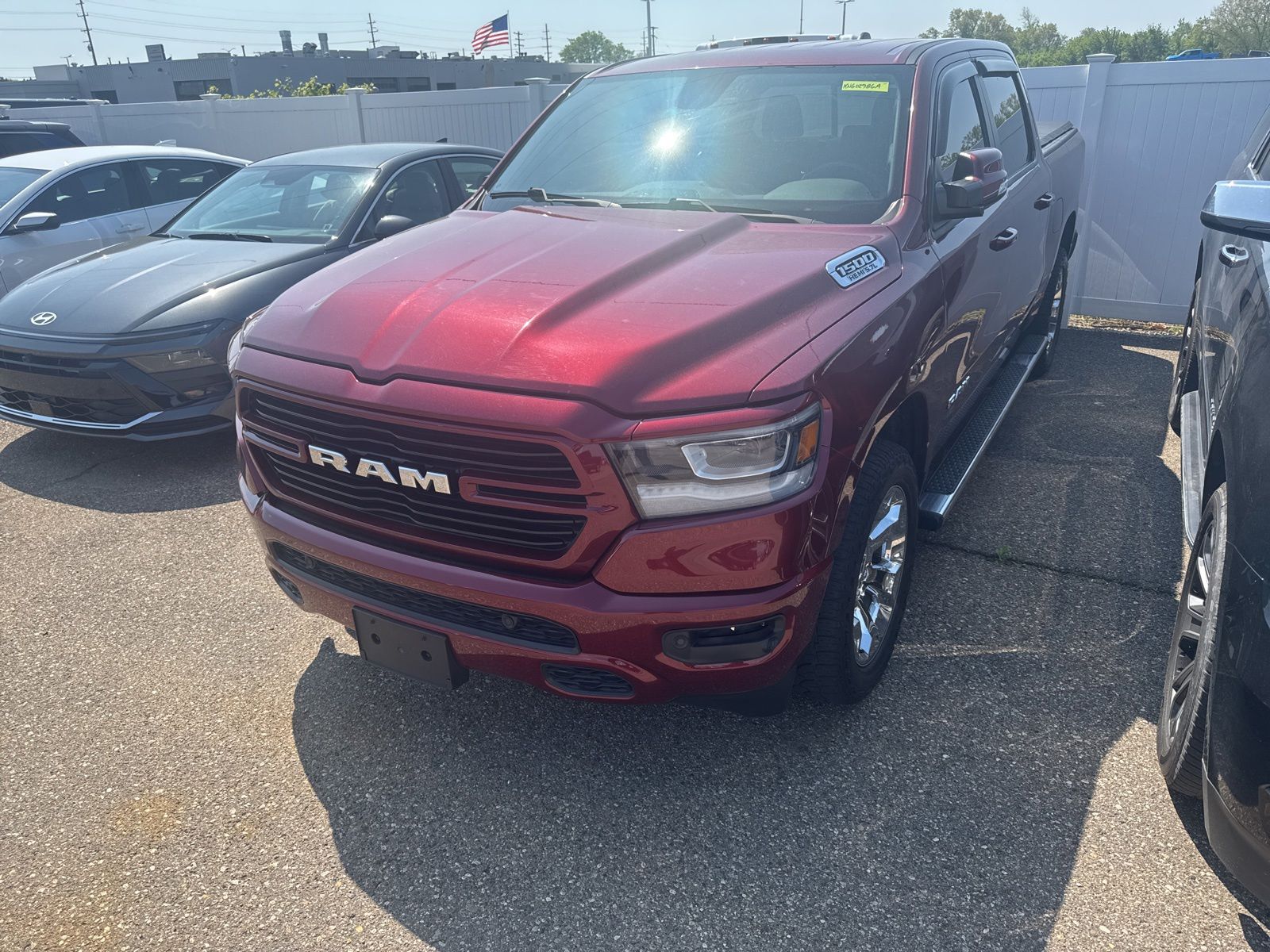 2019 RAM 1500 Big Horn/Lone Star 4x4 Crew Cab 5'7's photo